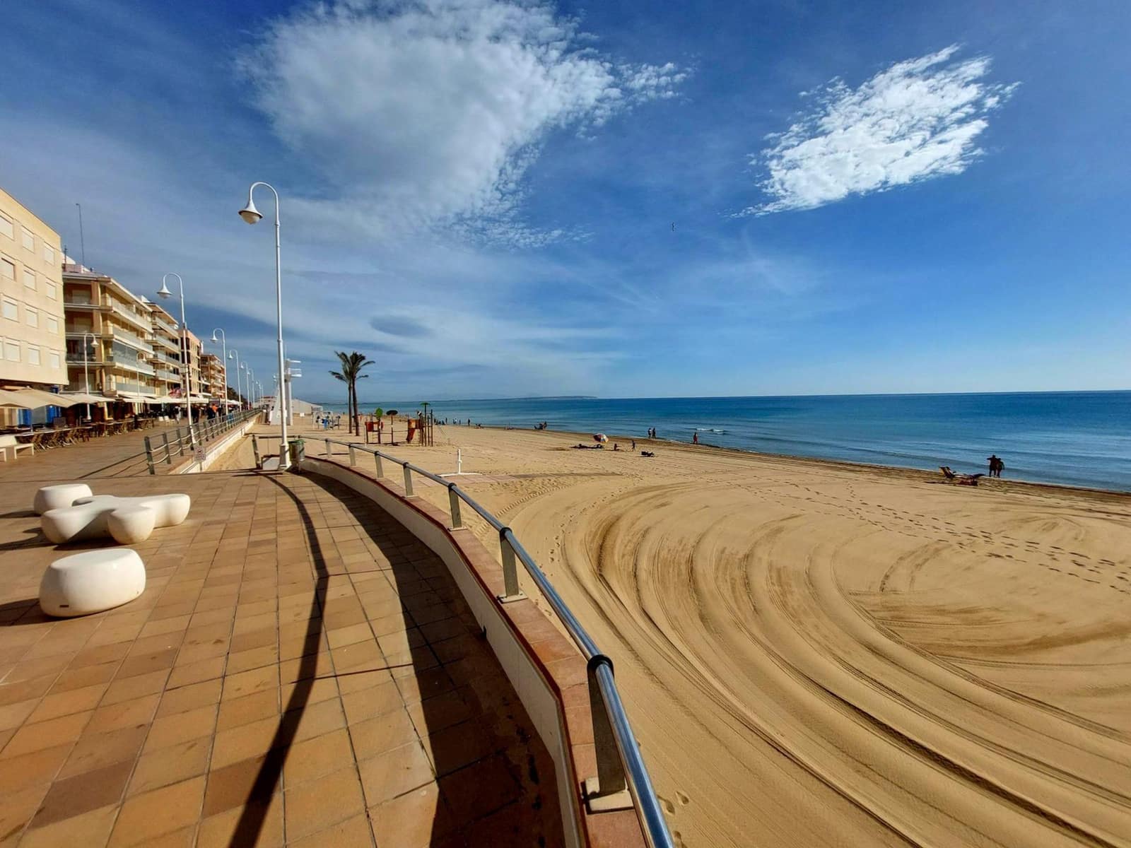 2 makuuhuone Huoneisto vuokrattavana paikassa Guardamar del Segura - 750 € (Ref: 9451110)