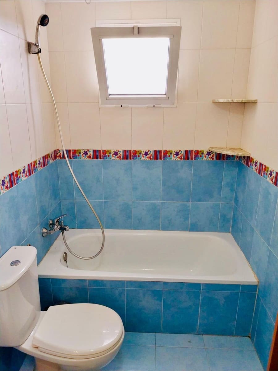 2 sovrum Lägenhet att hyra i Guardamar del Segura med pool - 800 € (Ref: 9468543)