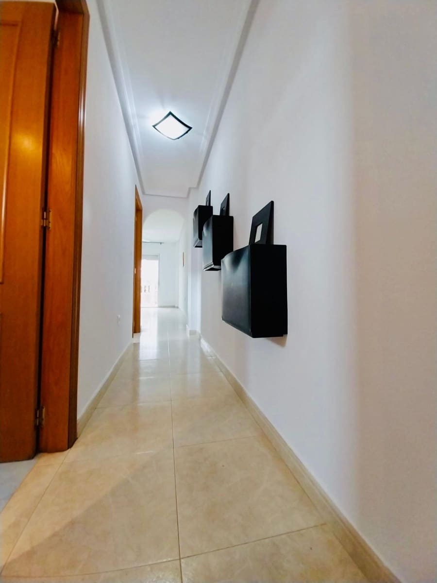 2 sovrum Lägenhet att hyra i Guardamar del Segura med pool - 800 € (Ref: 9468543)