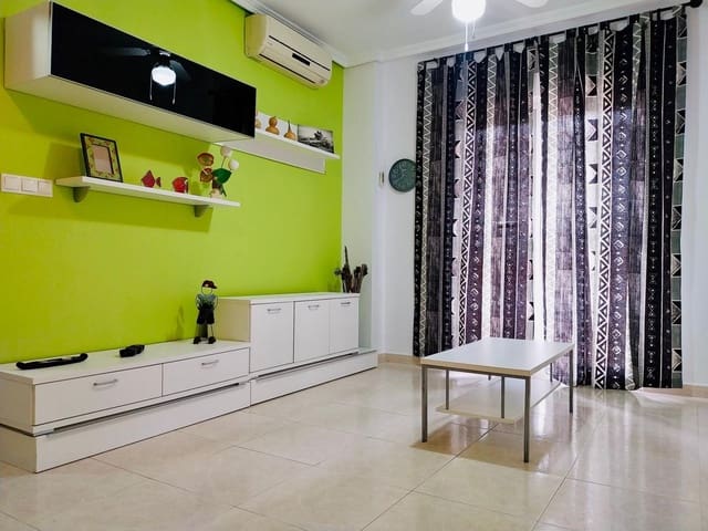 2 bedroom Apartment for rent in Puerto Deportivo, Guardamar del Segura with pool - € 800 (Ref: 9468543)