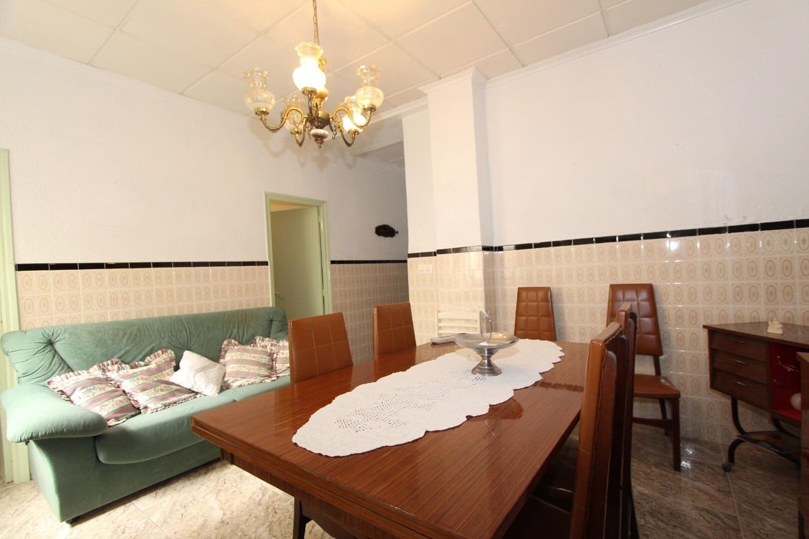 5 makuuhuone Omakotitalo myytävänä paikassa Guardamar del Segura - 189 990 € (Ref: 9497723)