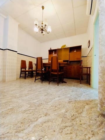 5 quarto Casa em Banda para venda em Zona Pueblo, Guardamar del Segura - 189 990 € (Ref: 9497723)