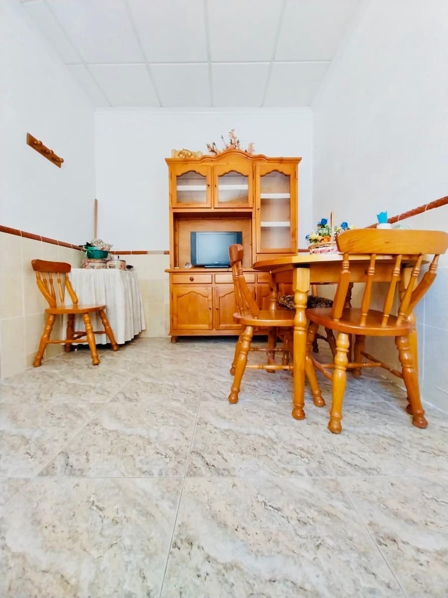 5 soverom Hus til salgs i Guardamar del Segura - € 189 990 (Ref: 9497723)