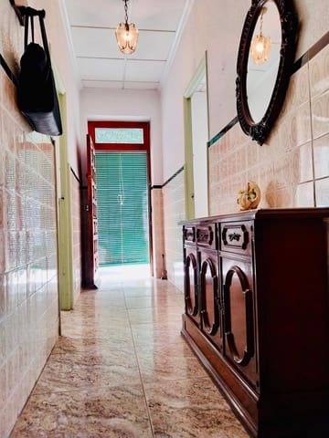 5 quarto Casa em Banda para venda em Zona Pueblo, Guardamar del Segura - 189 990 € (Ref: 9497723)