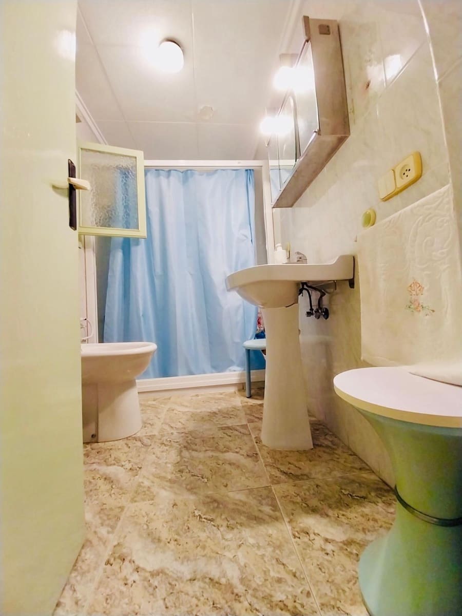 5 soverom Hus til salgs i Guardamar del Segura - € 189 990 (Ref: 9497723)