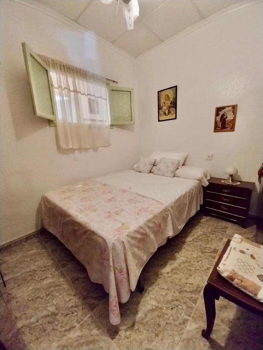 5 soverom Hus til salgs i Guardamar del Segura - € 189 990 (Ref: 9497723)