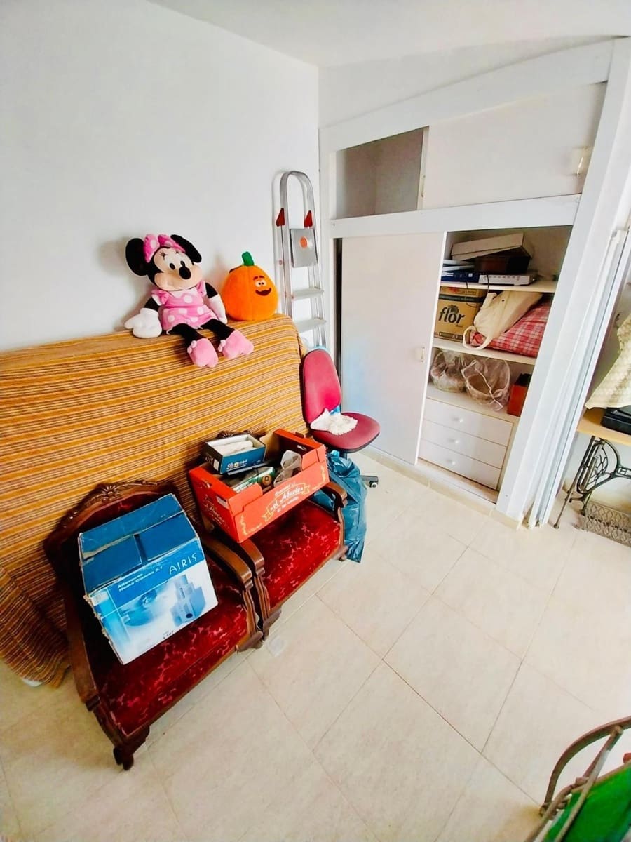 5 soverom Hus til salgs i Guardamar del Segura - € 189 990 (Ref: 9497723)