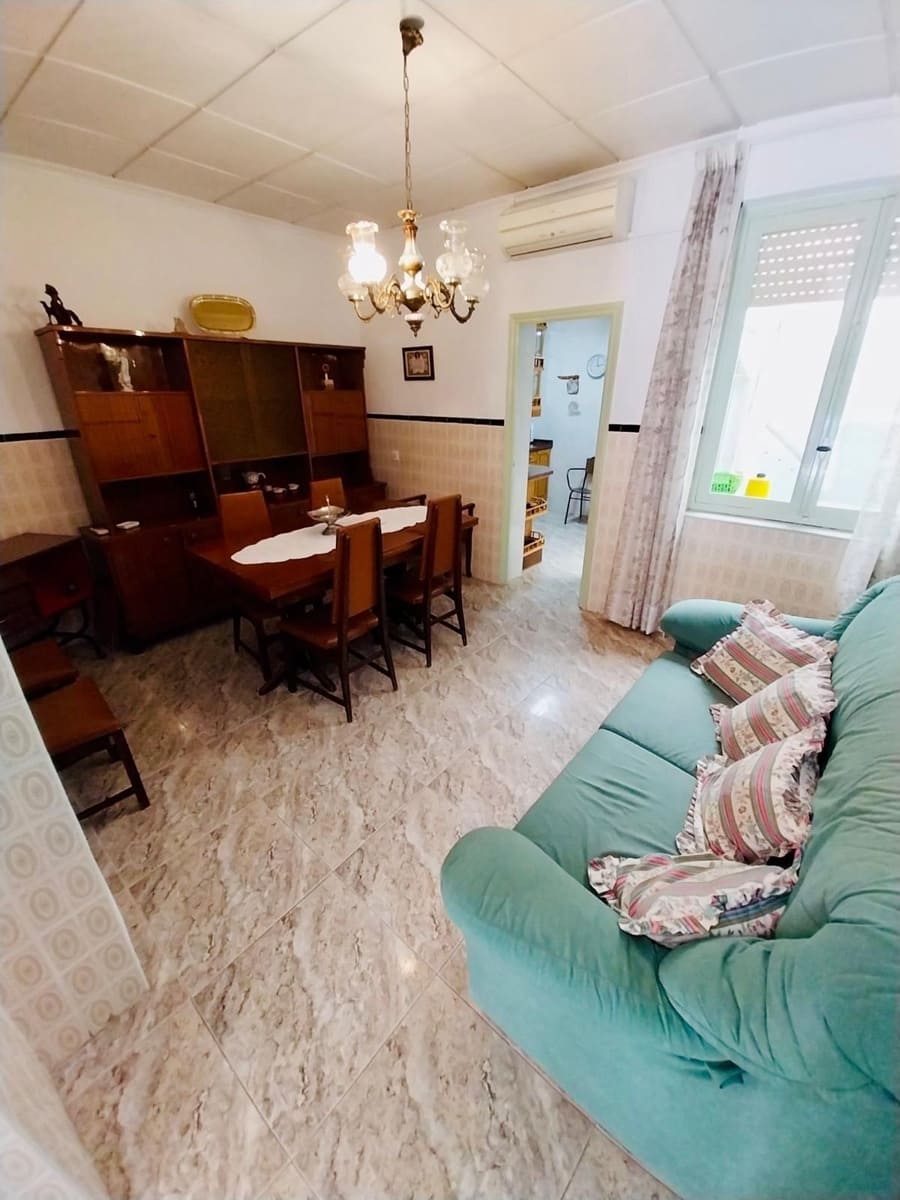 5 soverom Hus til salgs i Guardamar del Segura - € 189 990 (Ref: 9497723)