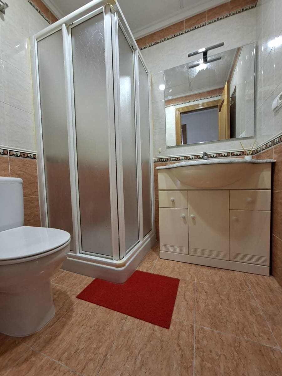 3 sovrum Lägenhet att hyra i Guardamar del Segura - 850 € (Ref: 9541218)