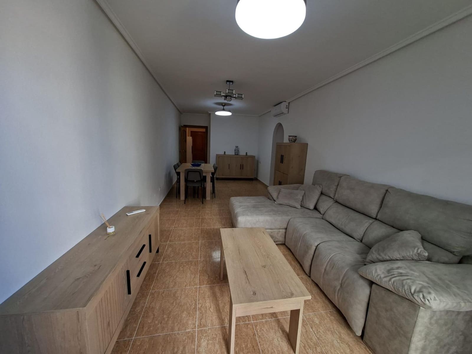 3 sovrum Lägenhet att hyra i Guardamar del Segura - 850 € (Ref: 9541218)