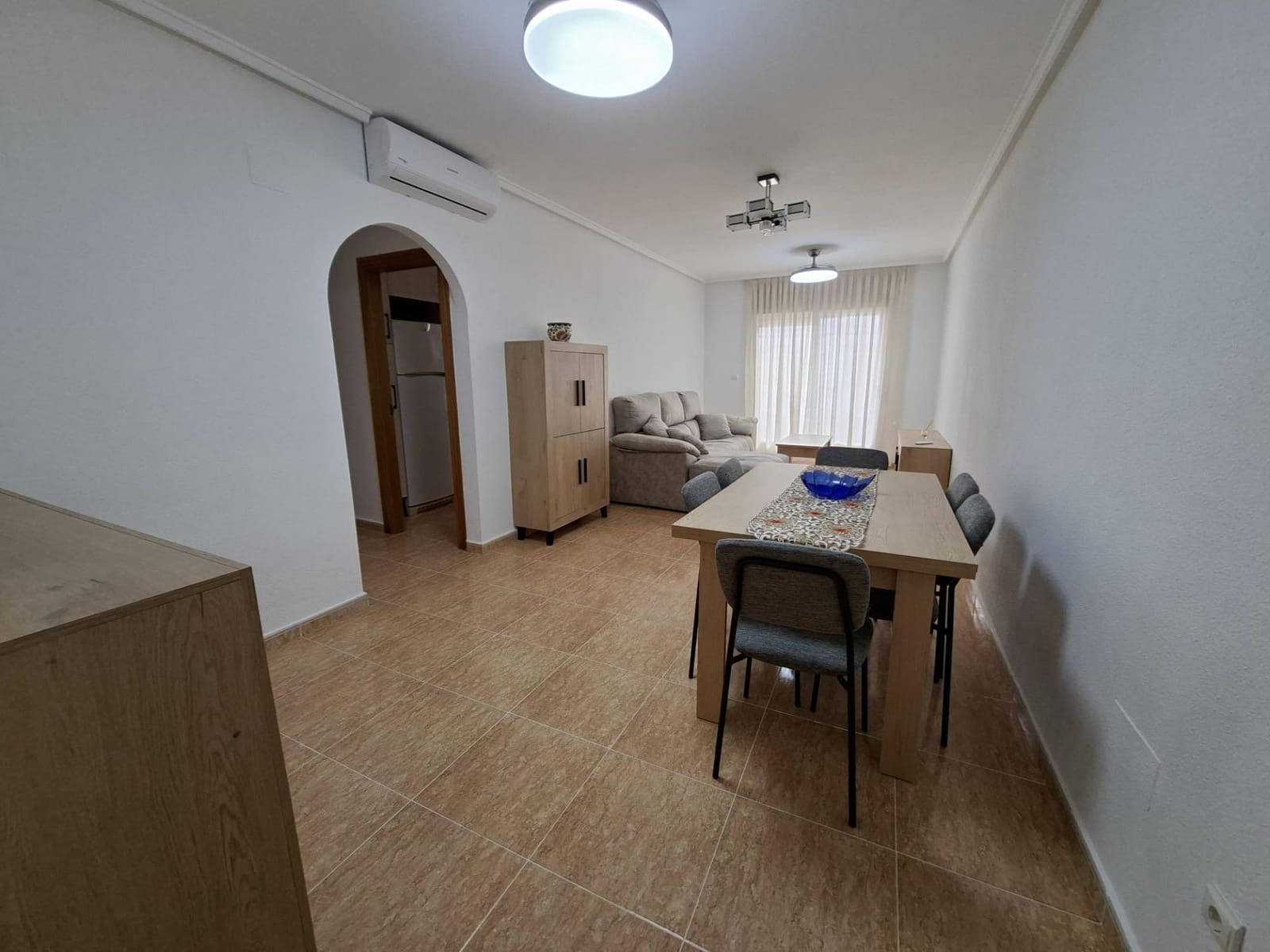 3 sovrum Lägenhet att hyra i Guardamar del Segura - 850 € (Ref: 9541218)