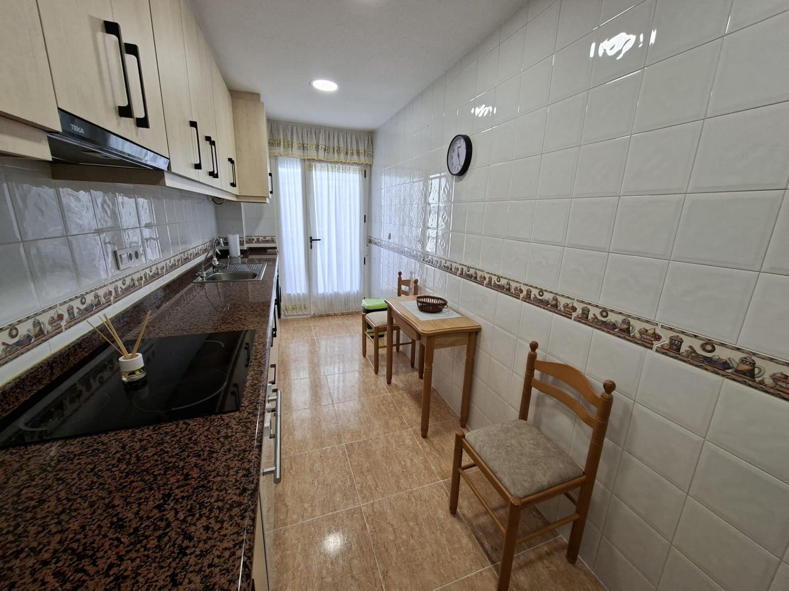 3 sovrum Lägenhet att hyra i Guardamar del Segura - 850 € (Ref: 9541218)