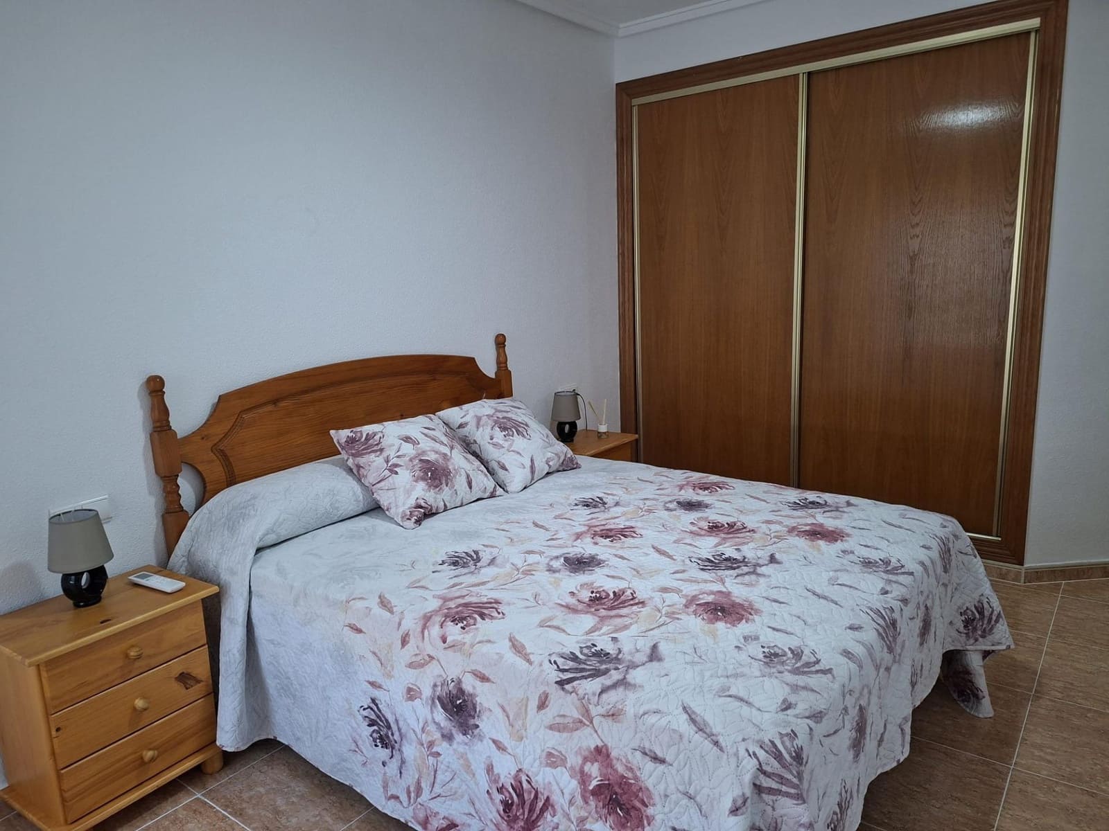 3 sovrum Lägenhet att hyra i Guardamar del Segura - 850 € (Ref: 9541218)