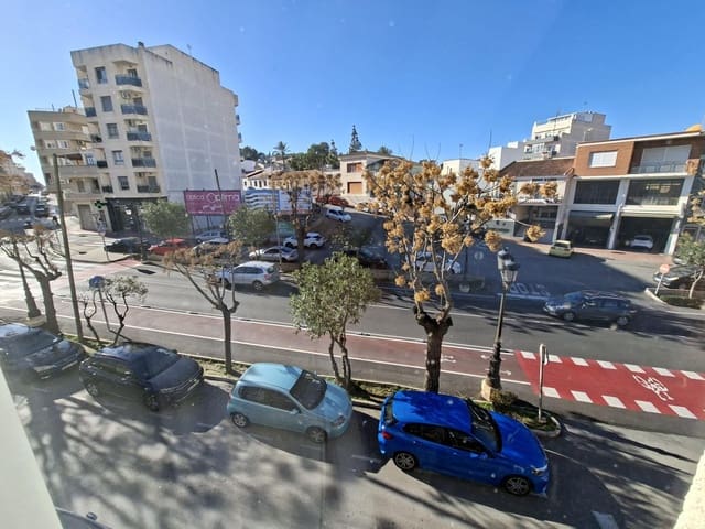 3 sovrum Lägenhet att hyra i Zona Pueblo, Guardamar del Segura - 850 € (Ref: 9541218)
