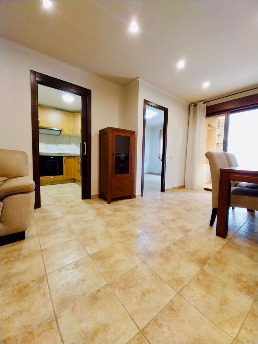 3 sovrum Lägenhet att hyra i Guardamar del Segura med garage - 800 € (Ref: 9551654)