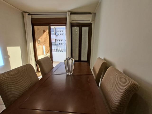 3 sovrum Lägenhet att hyra i Guardamar del Segura med garage - 800 € (Ref: 9551654)