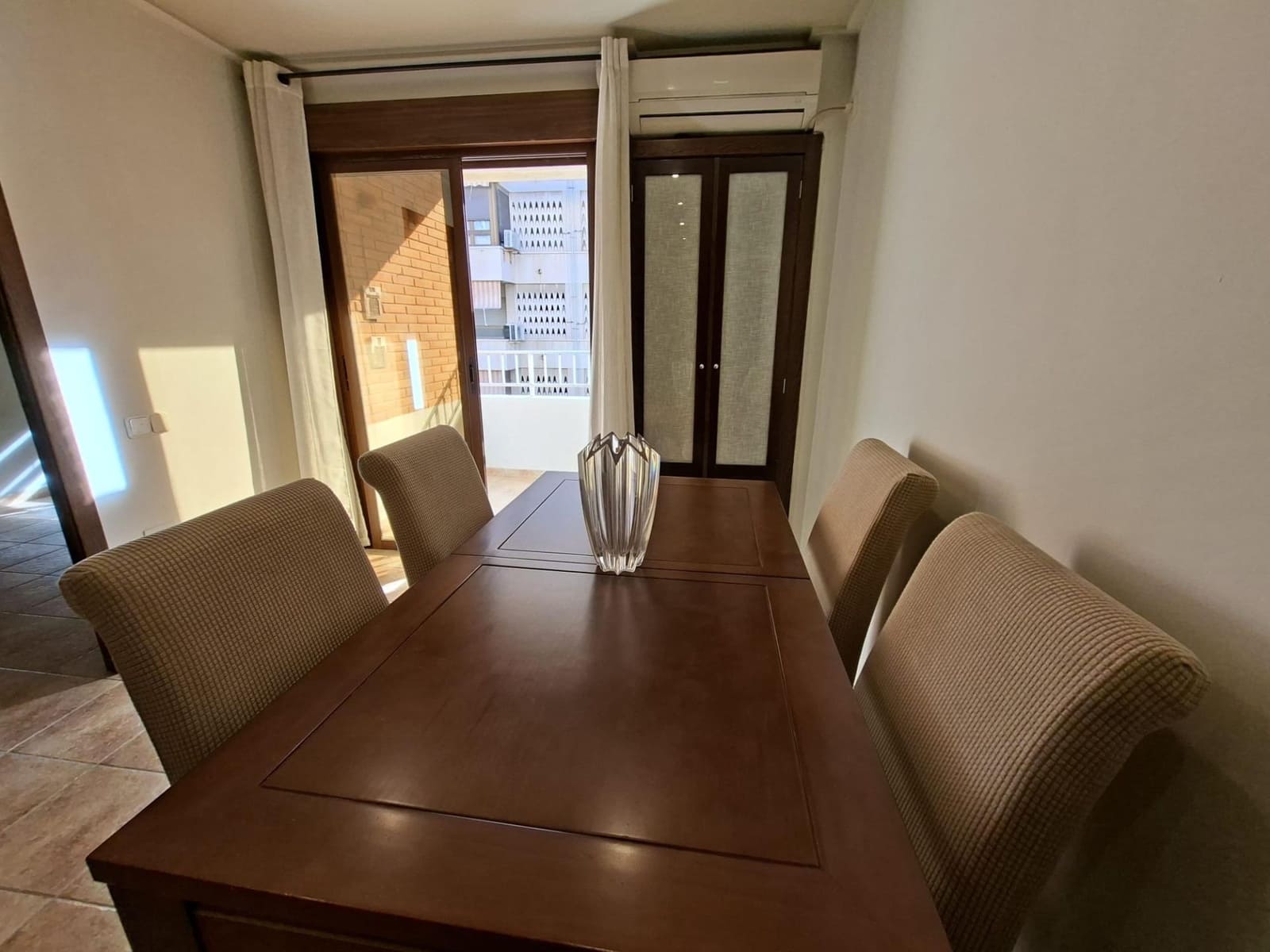 3 sovrum Lägenhet att hyra i Guardamar del Segura med garage - 800 € (Ref: 9551654)