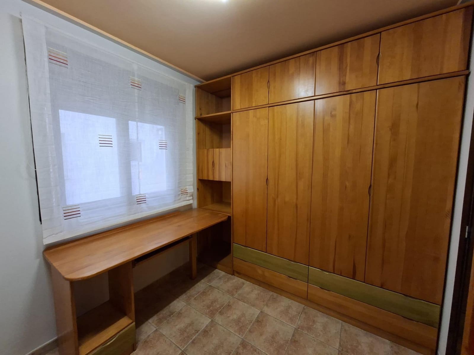 3 sovrum Lägenhet att hyra i Guardamar del Segura med garage - 800 € (Ref: 9551654)