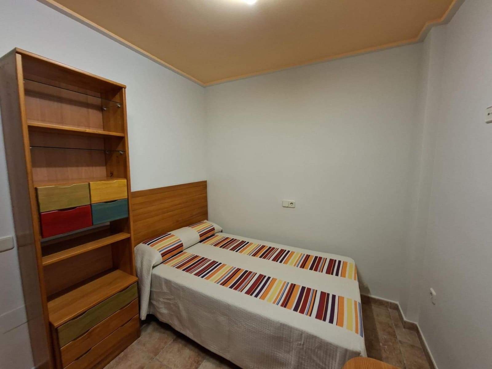 3 sovrum Lägenhet att hyra i Guardamar del Segura med garage - 800 € (Ref: 9551654)