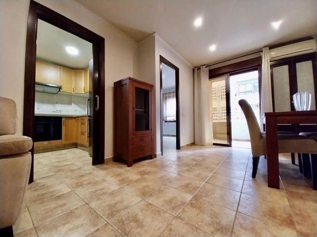 3 sovrum Lägenhet att hyra i Guardamar del Segura med garage - 800 € (Ref: 9551654)