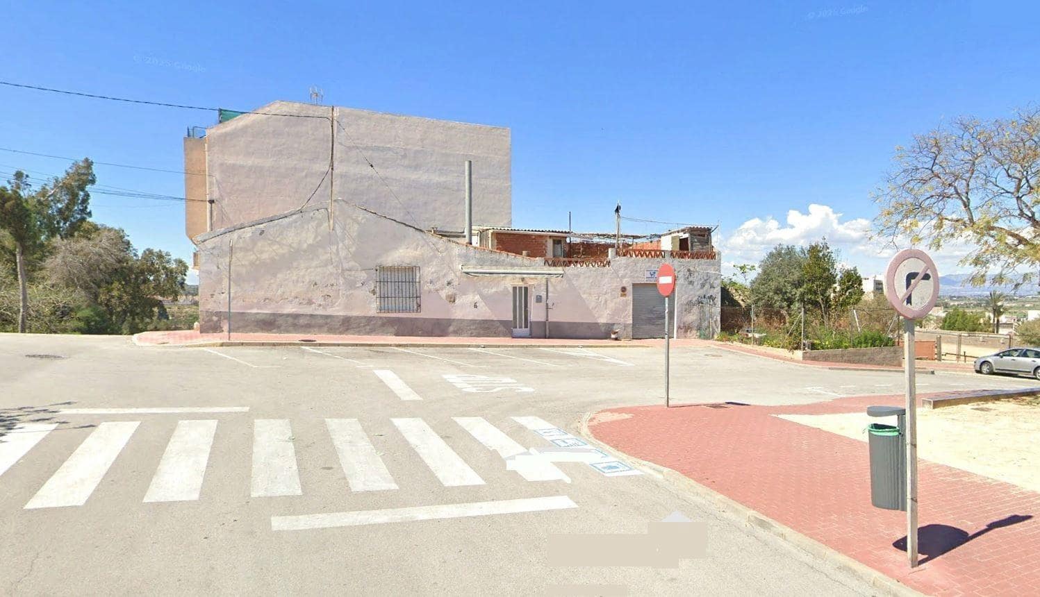 4 Zimmer Villa zu verkaufen in Guardamar del Segura mit Garage - 250.000 € (Ref: 9615622)