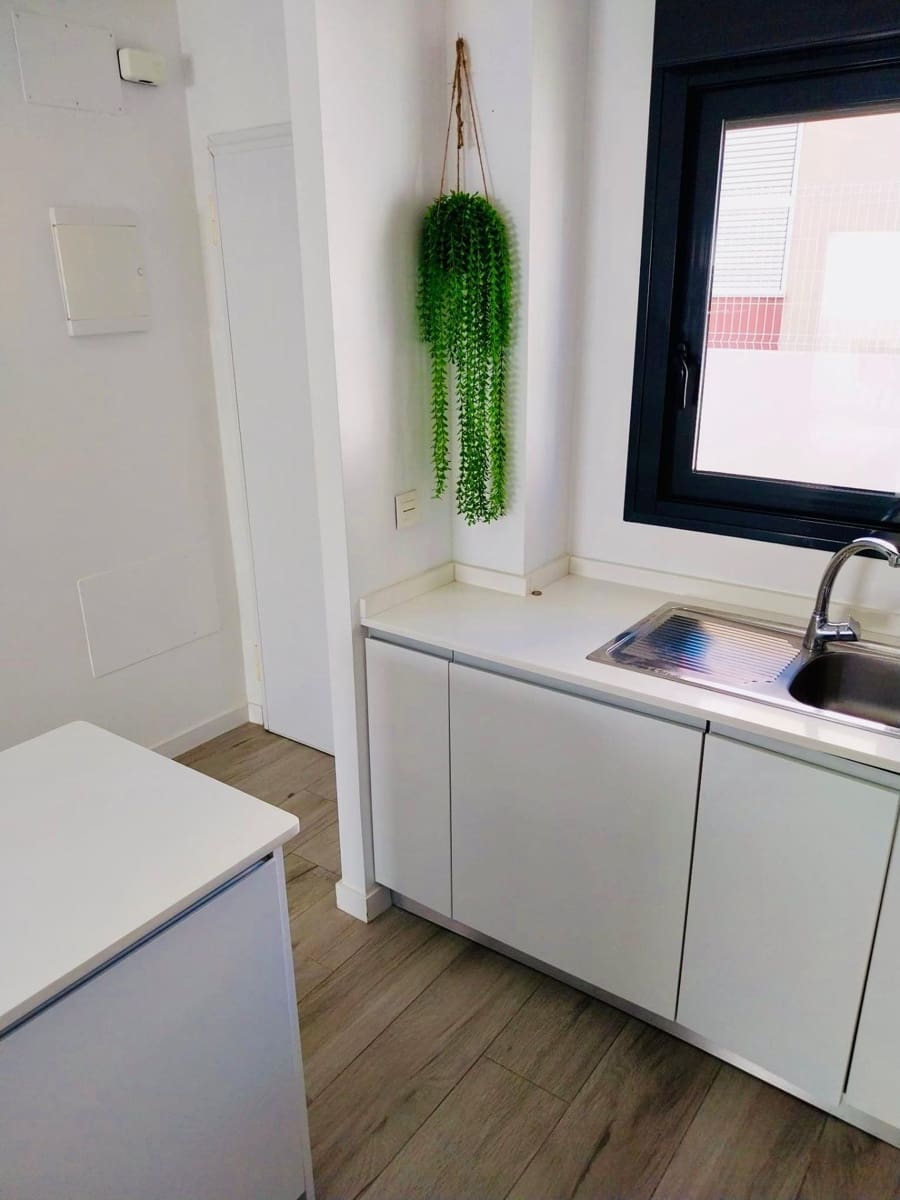 3 makuuhuone Bungalow myytävänä paikassa Guardamar del Segura mukana uima-altaan 
autotalli - 289 900 € (Ref: 9630112)