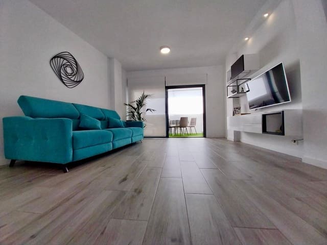 3 makuuhuone Bungalow myytävänä paikassa Los Secanos, Guardamar del Segura mukana uima-altaan 
autotalli - 289 900 € (Ref: 9630112)