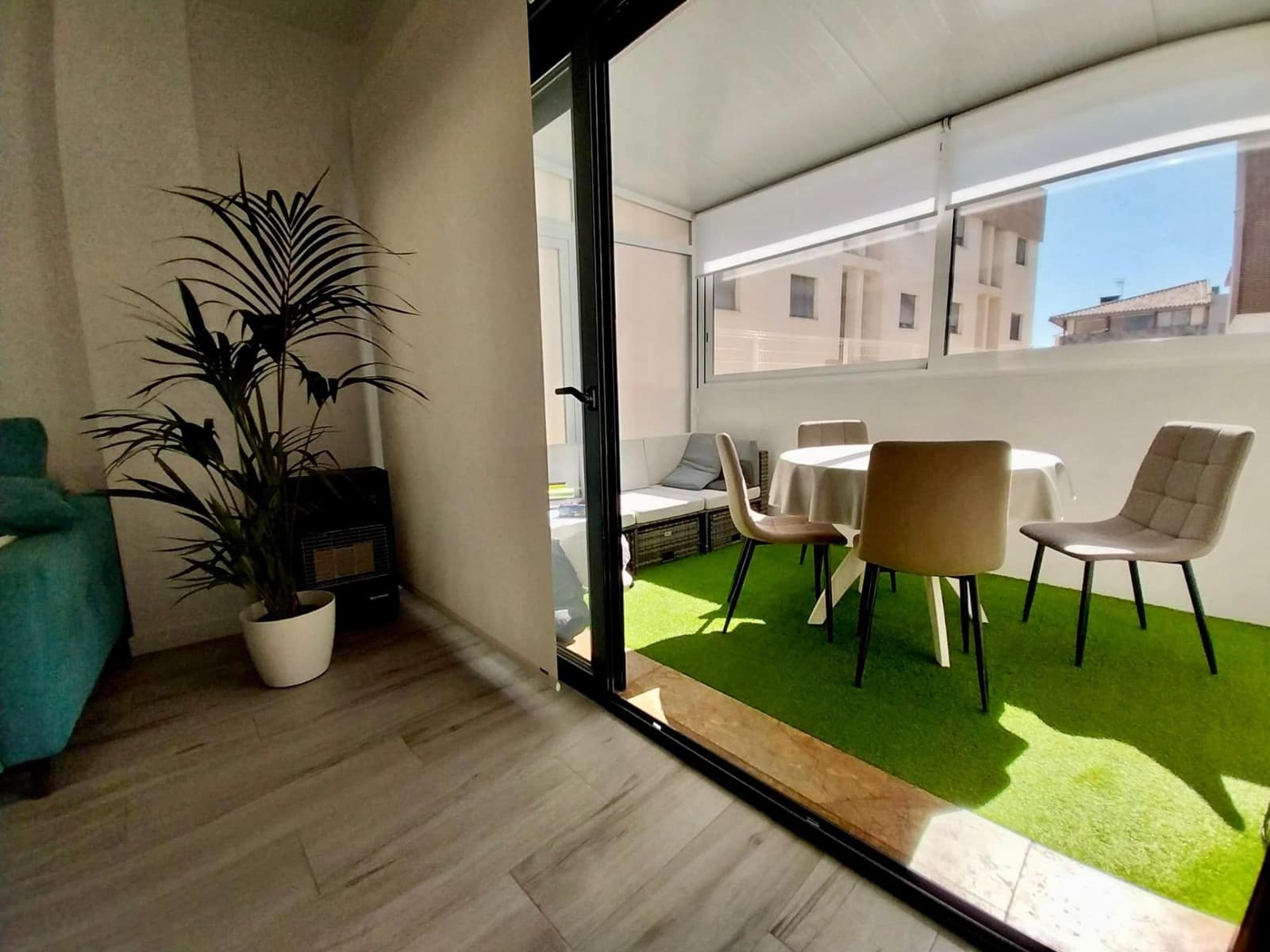 3 makuuhuone Bungalow myytävänä paikassa Guardamar del Segura mukana uima-altaan 
autotalli - 289 900 € (Ref: 9630112)