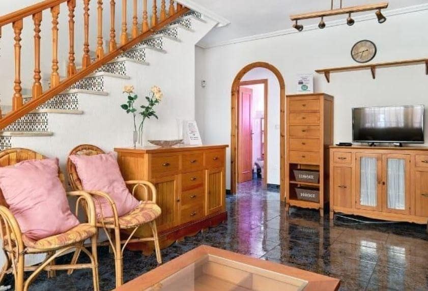 4 chambre Bungalow à vendre à Guardamar del Segura avec garage - 285 000 € (Ref: 9679936)