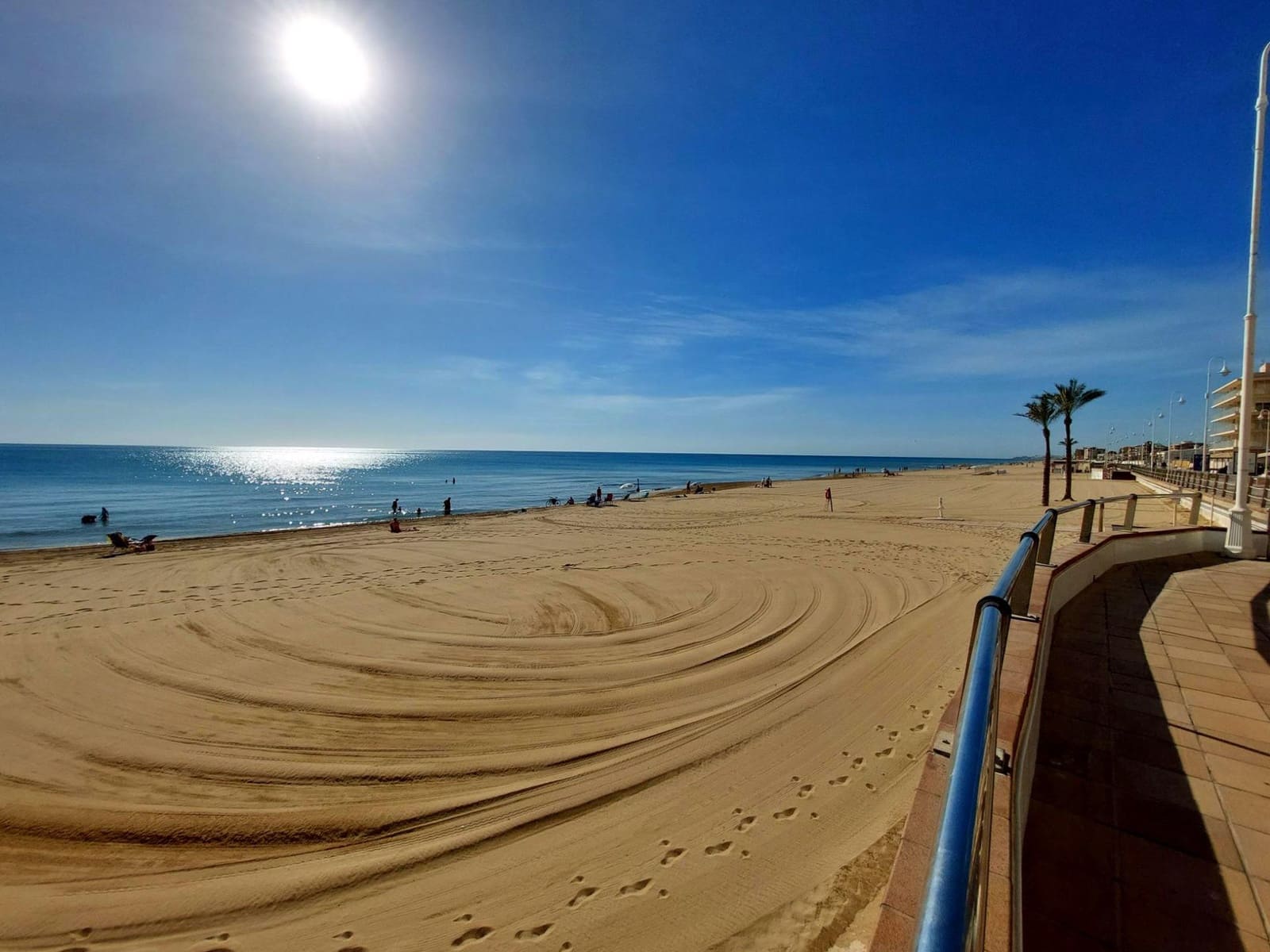 4 chambre Bungalow à vendre à Guardamar del Segura avec garage - 285 000 € (Ref: 9679936)