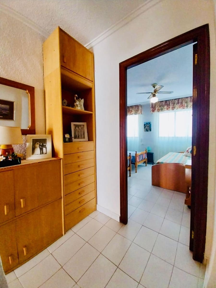 2 bedroom Apartment for sale in Guardamar del Segura - € 267,800 (Ref: 9715000)