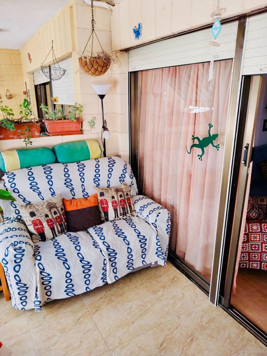 2 bedroom Apartment for sale in Guardamar del Segura - € 267,800 (Ref: 9715000)