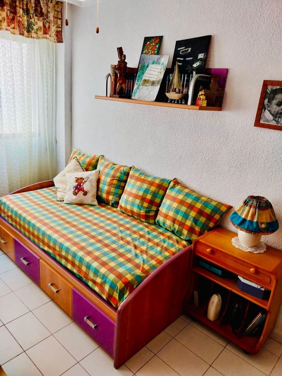 2 bedroom Apartment for sale in Guardamar del Segura - € 267,800 (Ref: 9715000)