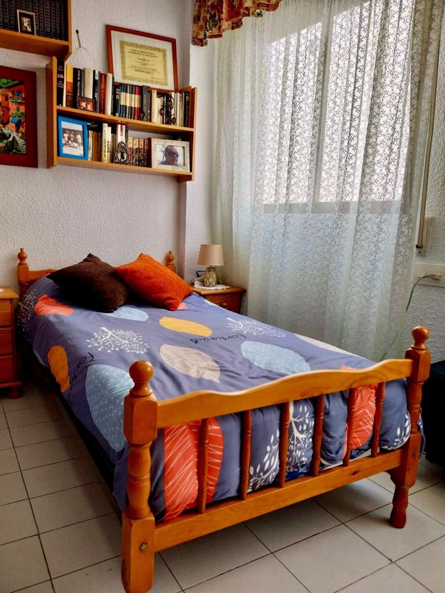 2 bedroom Apartment for sale in Guardamar del Segura - € 267,800 (Ref: 9715000)