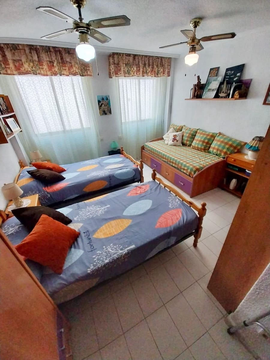 2 bedroom Apartment for sale in Guardamar del Segura - € 267,800 (Ref: 9715000)