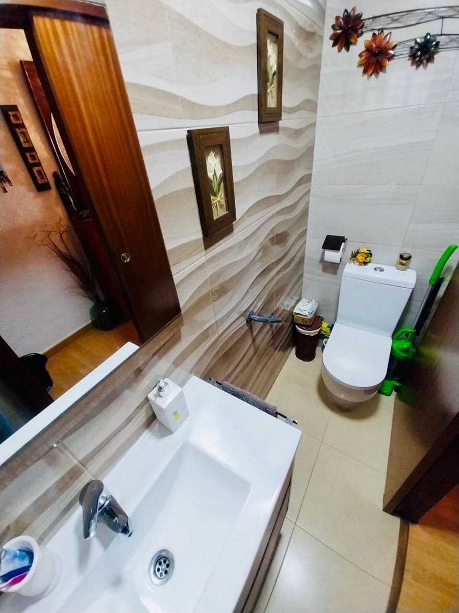 2 bedroom Apartment for sale in Guardamar del Segura - € 267,800 (Ref: 9715000)