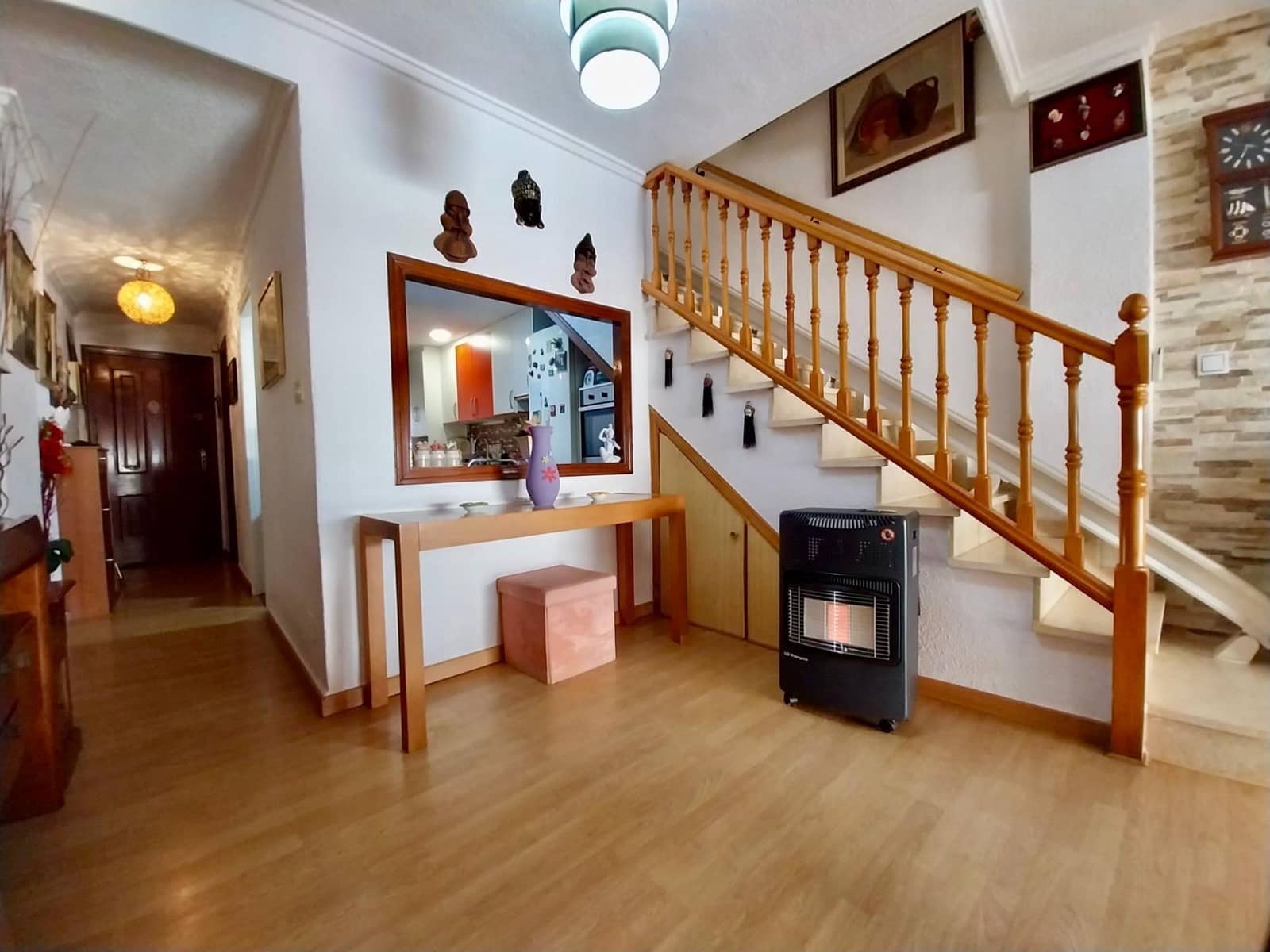 2 bedroom Apartment for sale in Guardamar del Segura - € 267,800 (Ref: 9715000)