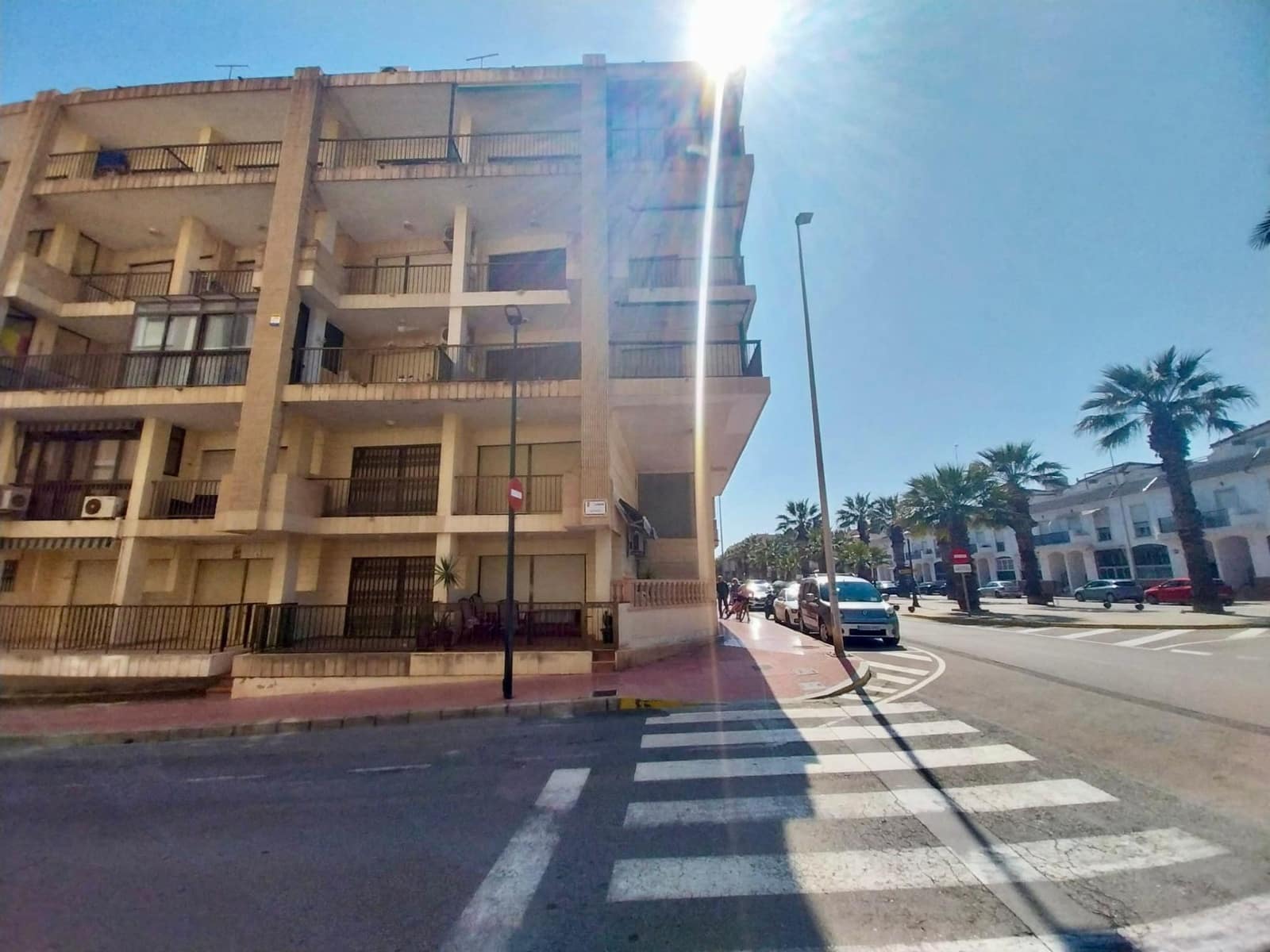 2 bedroom Apartment for sale in Guardamar del Segura - € 267,800 (Ref: 9715000)