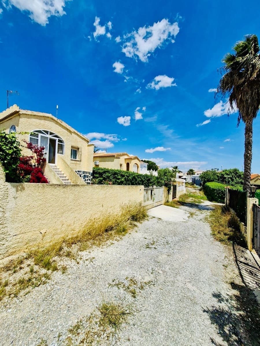 2 Zimmer Villa zu verkaufen in San Fulgencio - 175.000 € (Ref: 9820611)