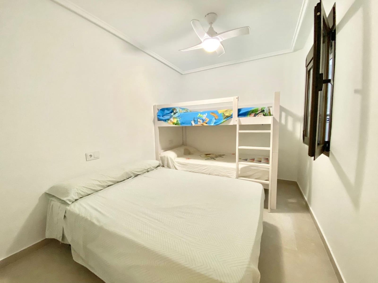 2 makuuhuone Huoneisto vuokrattavana paikassa Guardamar del Segura - 700 € (Ref: 9836399)