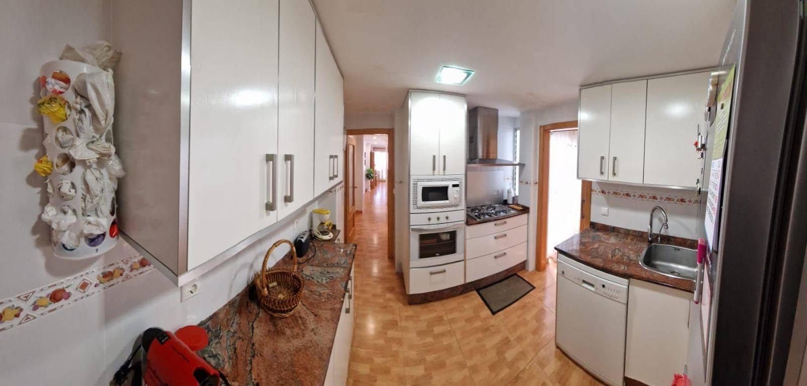 3 bedroom Apartment for sale in Guardamar del Segura - € 206,000 (Ref: 9878949)