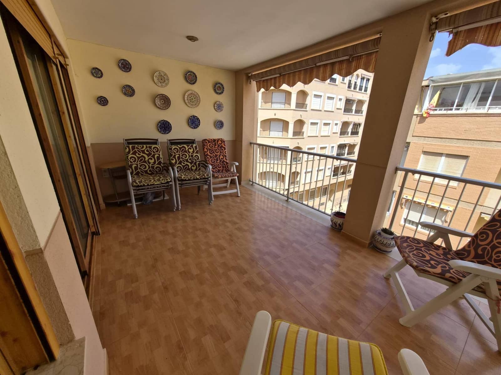 3 bedroom Apartment for sale in Guardamar del Segura - € 206,000 (Ref: 9878949)
