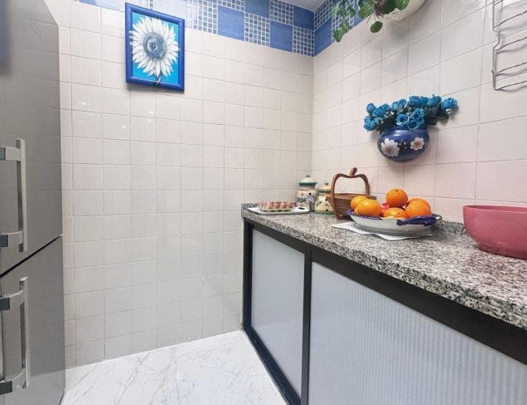 4 sypialnia Bungalow na sprzedaż w Guardamar del Segura z basenem garażem - 435 000 € (Ref: 9893972)
