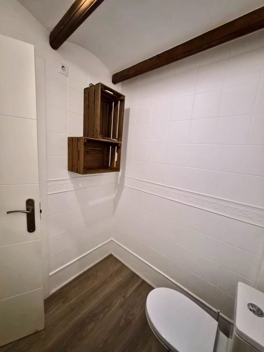 4 makuuhuone Rivitalo myytävänä paikassa Guardamar del Segura mukana uima-altaan - 269 000 € (Ref: 9898882)