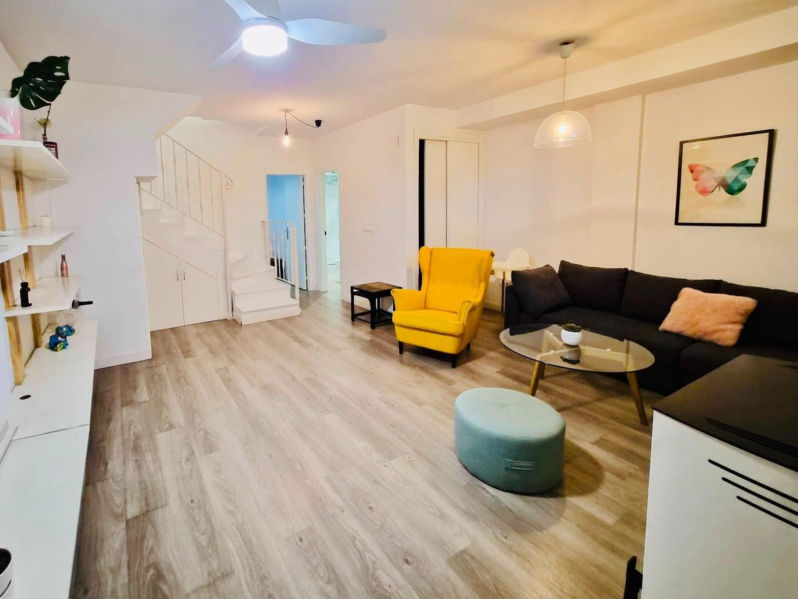 4 makuuhuone Rivitalo myytävänä paikassa Guardamar del Segura mukana uima-altaan - 269 000 € (Ref: 9898882)