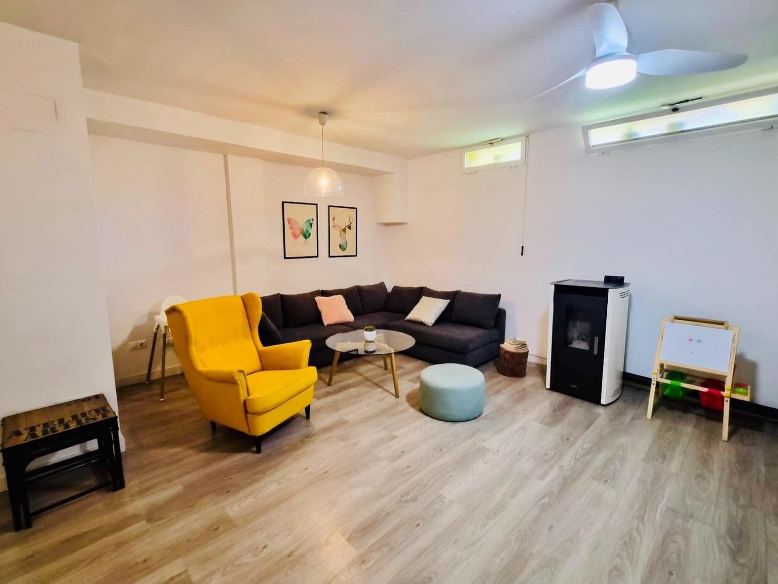 4 makuuhuone Rivitalo myytävänä paikassa Guardamar del Segura mukana uima-altaan - 269 000 € (Ref: 9898882)