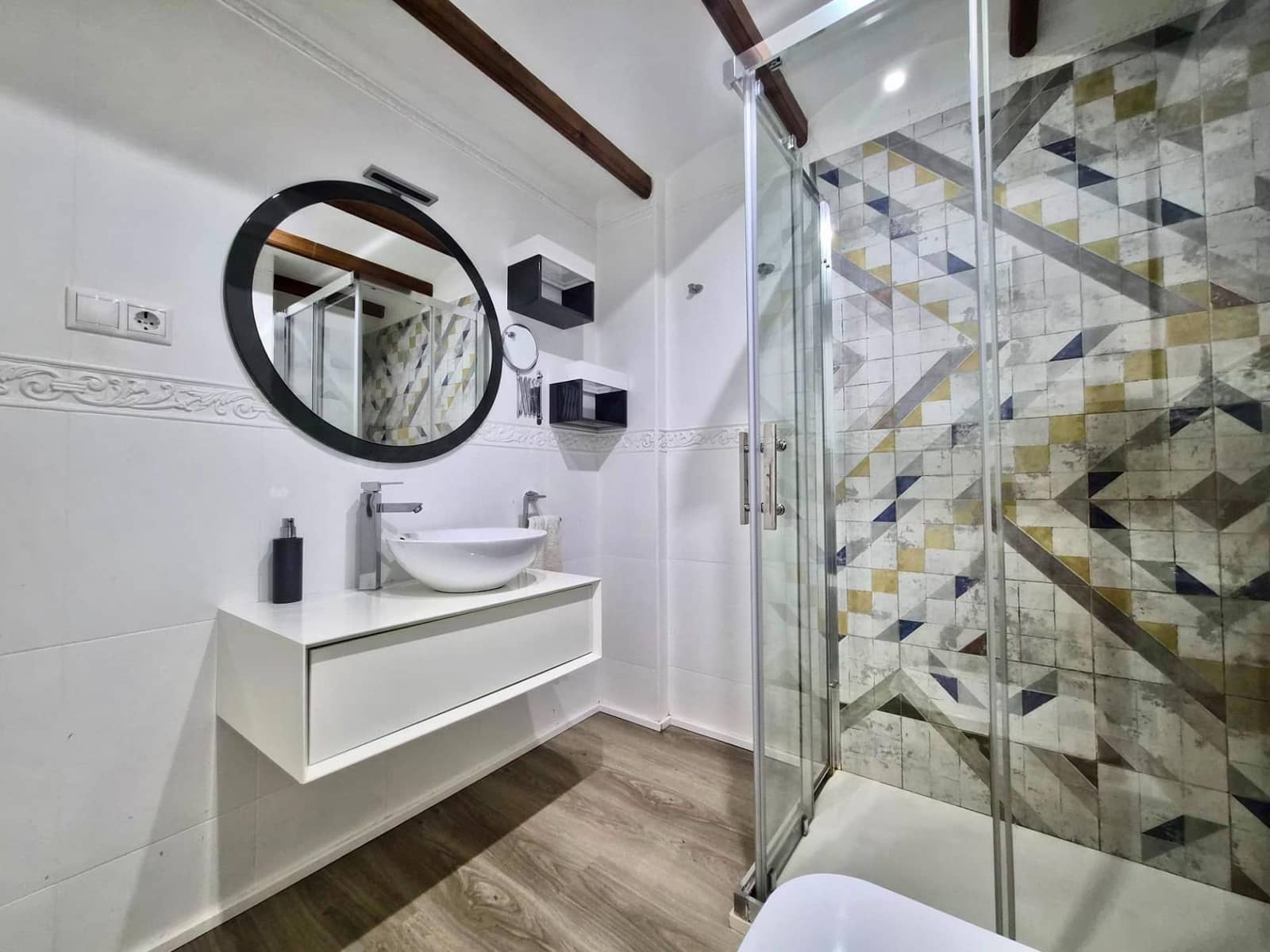 4 makuuhuone Rivitalo myytävänä paikassa Guardamar del Segura mukana uima-altaan - 269 000 € (Ref: 9898882)