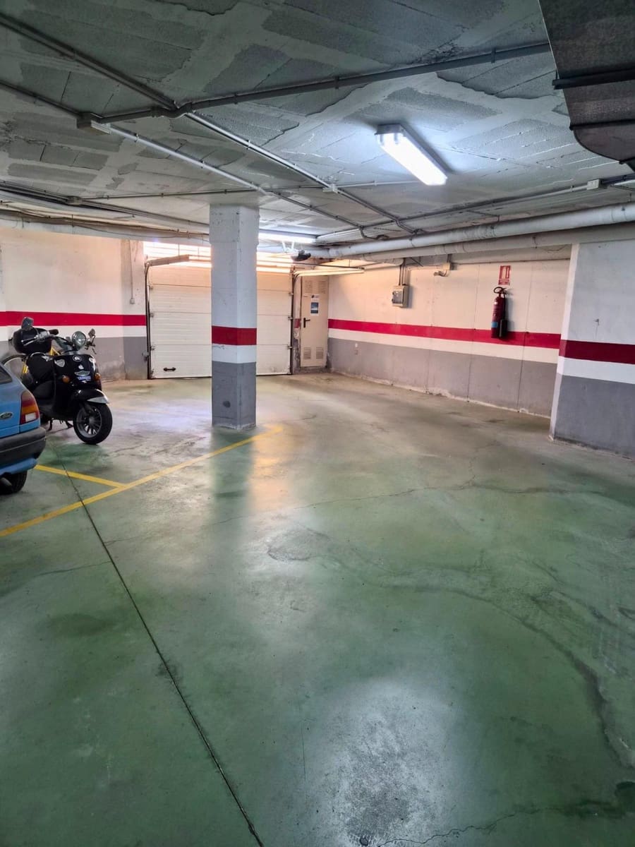 4 makuuhuone Rivitalo myytävänä paikassa Guardamar del Segura mukana uima-altaan - 269 000 € (Ref: 9898882)