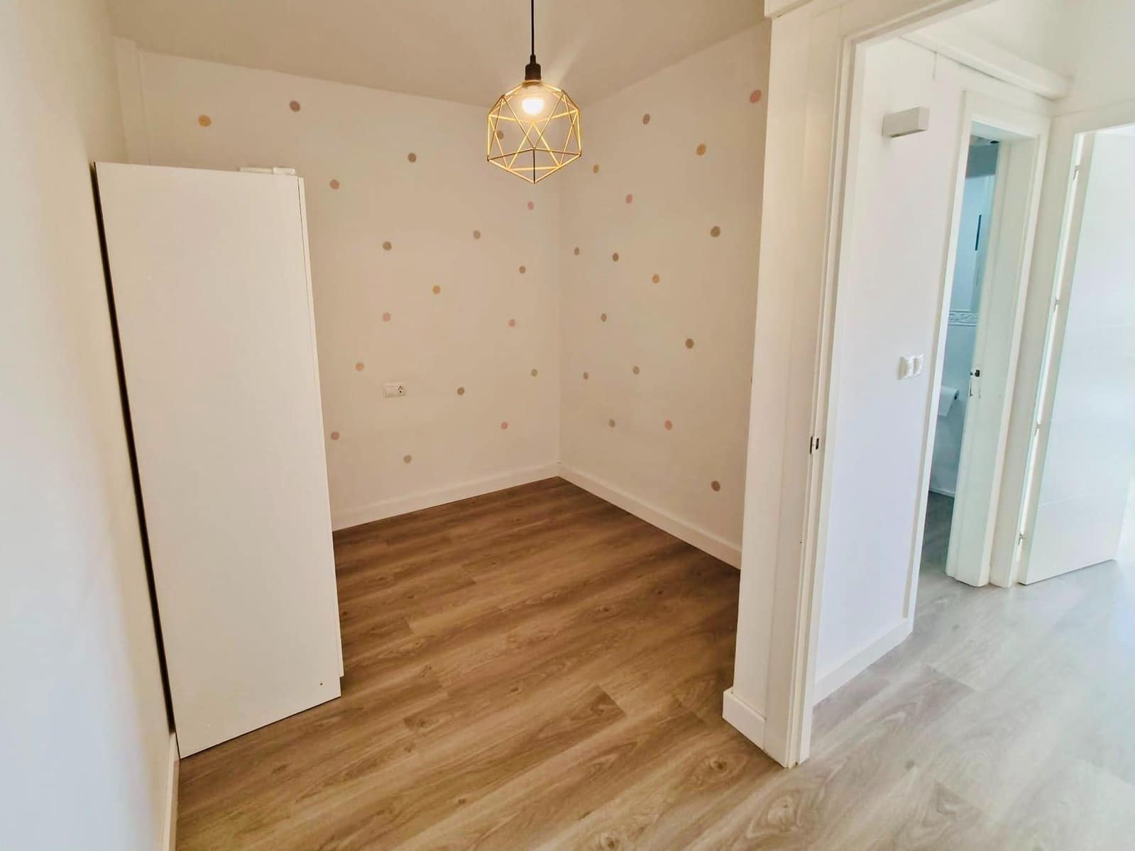 4 makuuhuone Rivitalo myytävänä paikassa Guardamar del Segura mukana uima-altaan - 269 000 € (Ref: 9898882)