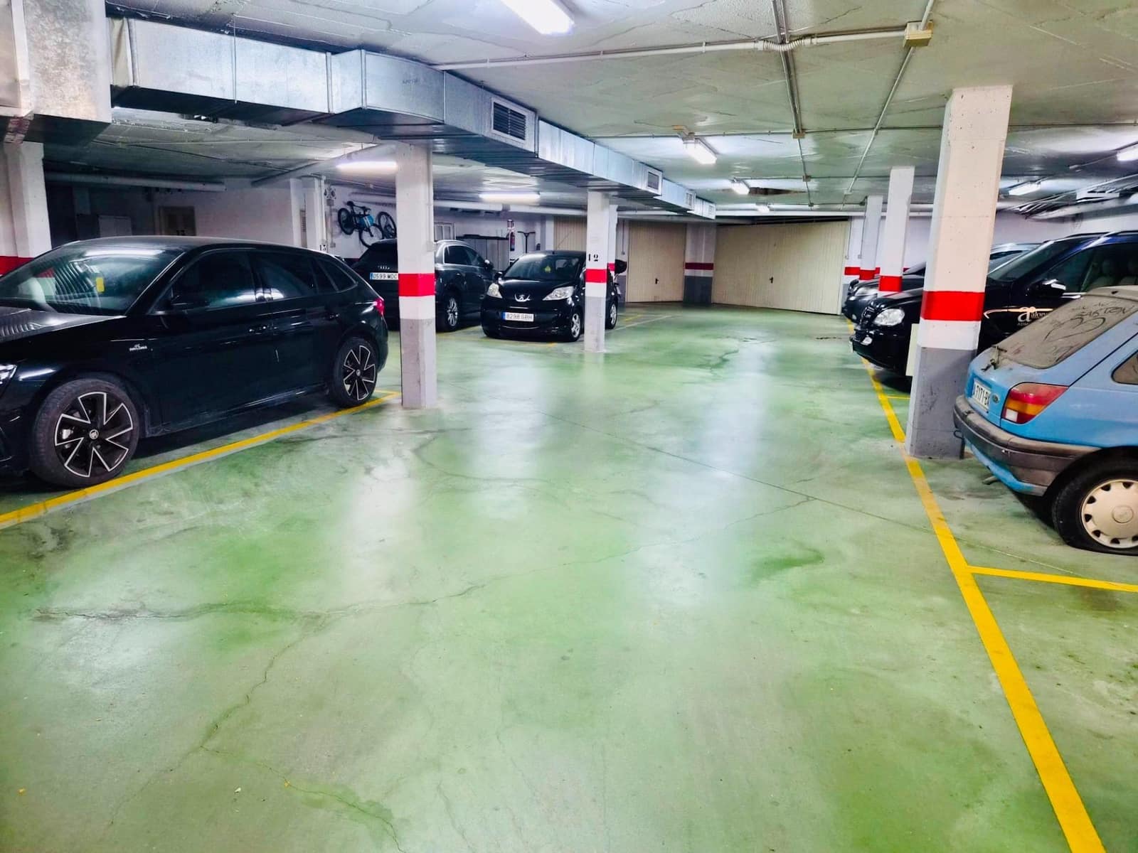 4 makuuhuone Rivitalo myytävänä paikassa Guardamar del Segura mukana uima-altaan - 269 000 € (Ref: 9898882)
